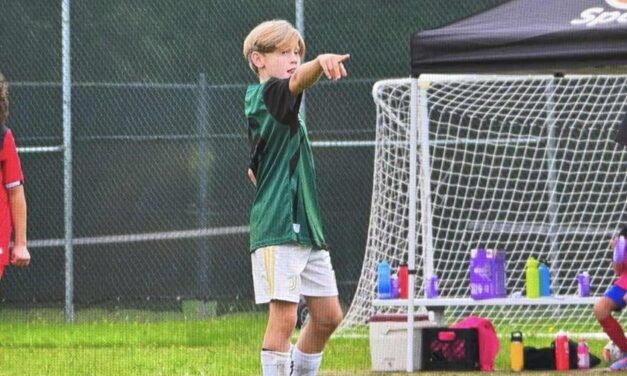 Eliot Dion : Entre les crampons et les contrats