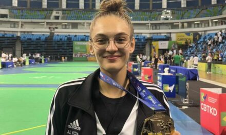 Alycia St-Pierre : combattre, tomber, se relever – et briller