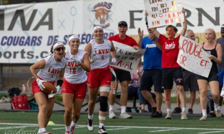 Du drapeau à la gloire : l’ascension d’une passionnée de flag-football
