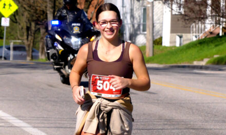 Ève Marie Blais : tomber mille fois, briller une de plus